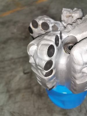 5 7/8 Steel Body 5 Wing PDC Drill Bits For Oilfield Drilling Tool