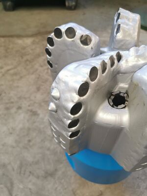 9 1/2 Inch Steel Body 5 Blade 16mm Cutter Pdc Diamond Drill Bits