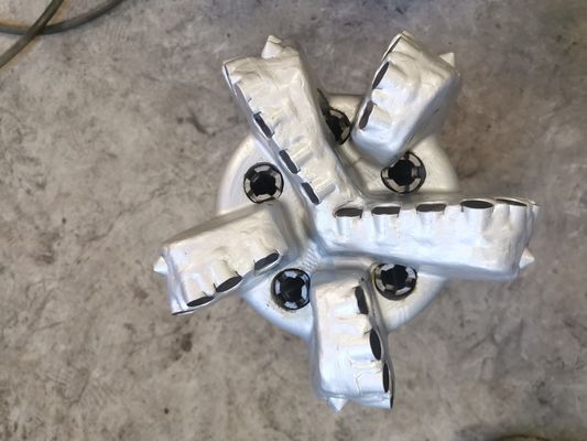 9-1/2 Inch S516 Rock Drilling Tools of PDC Diamond Drill Bit