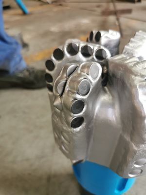 6-5/8 inch Diameter S613 PDC Drill Bit API Reg Drilling Tool